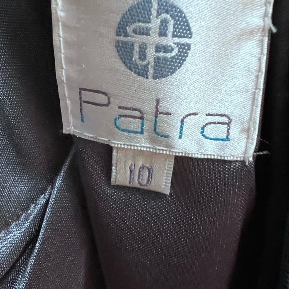 Patra dress, size 10, gray, lace, cap sleeve - Picture 4 of 7